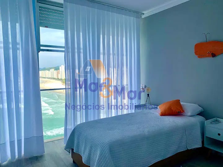 Apartamento Frente ao Mar nas Pitangueiras, Guarujá - SP