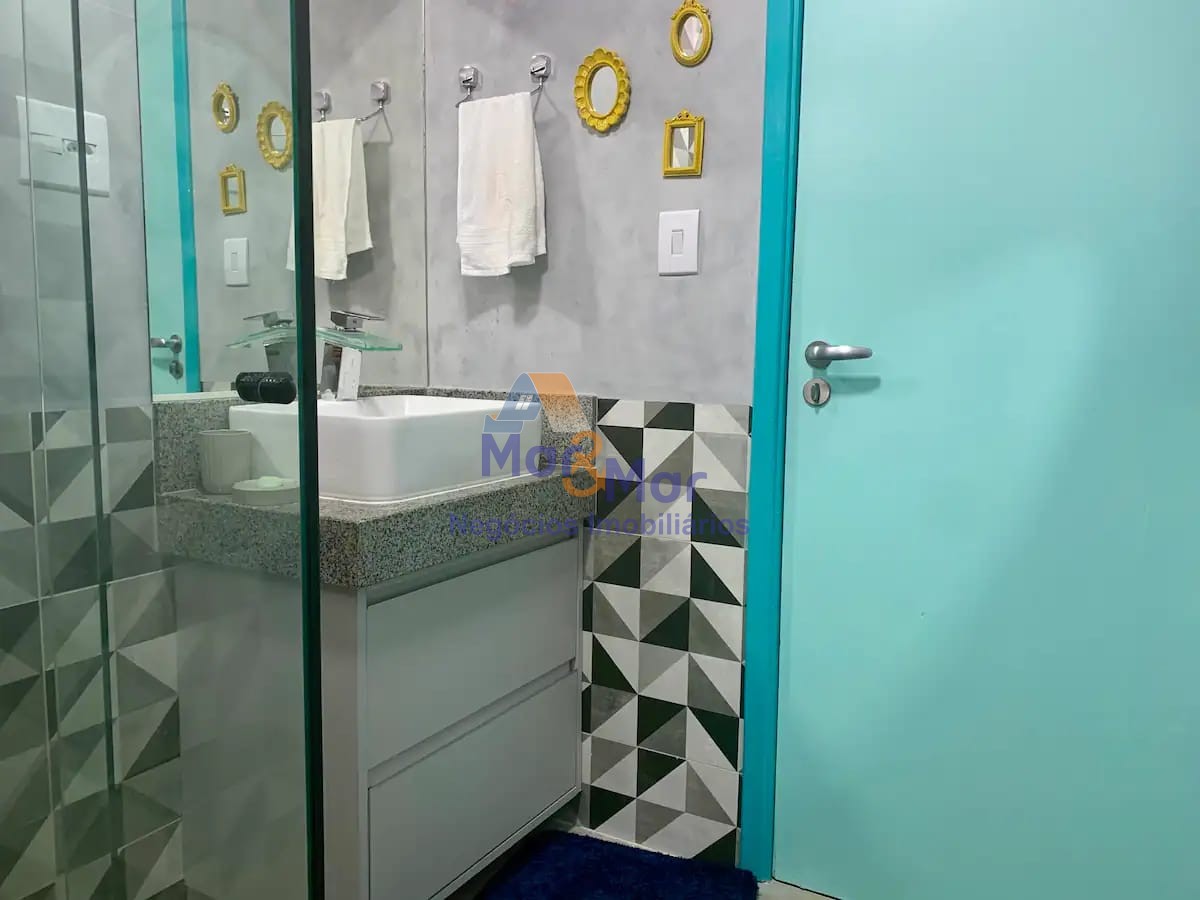 Apartamento Frente ao Mar nas Pitangueiras, Guarujá - SP