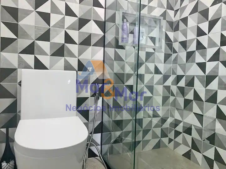 Apartamento Frente ao Mar nas Pitangueiras, Guarujá - SP