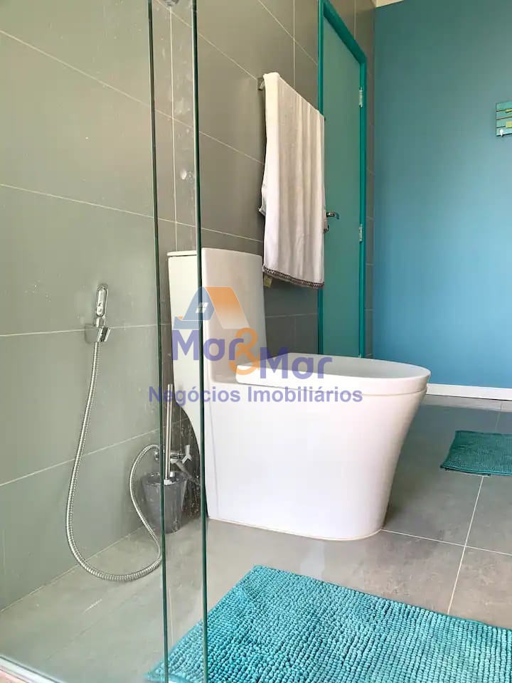 Apartamento Frente ao Mar nas Pitangueiras, Guarujá - SP