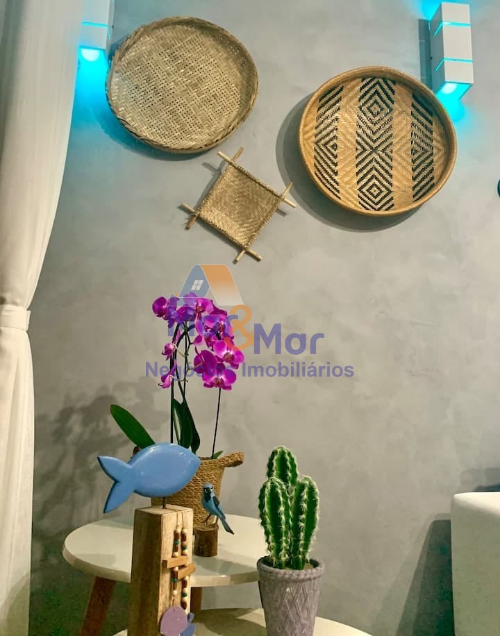 Apartamento Frente ao Mar nas Pitangueiras, Guarujá - SP