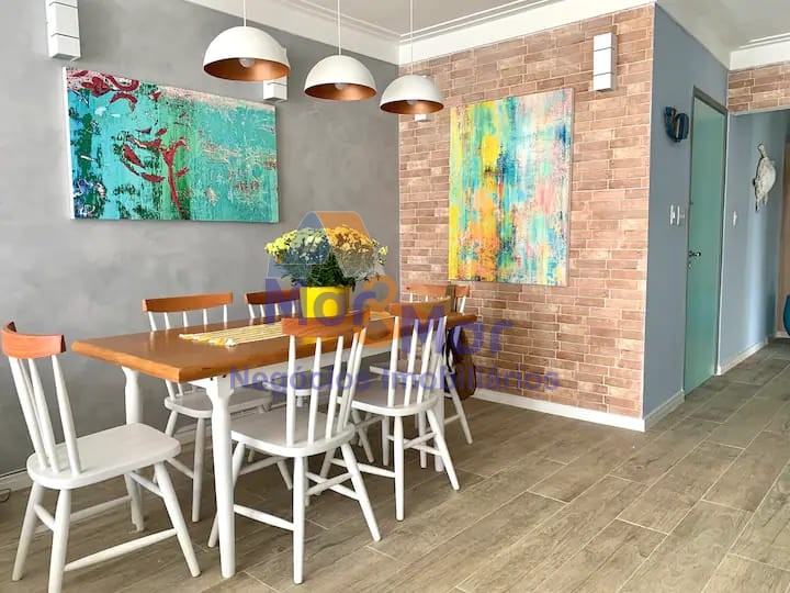 Apartamento Frente ao Mar nas Pitangueiras, Guarujá - SP