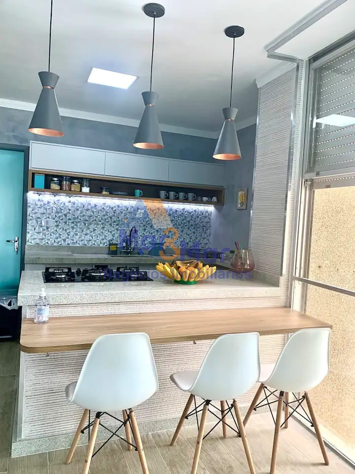 Apartamento Frente ao Mar nas Pitangueiras, Guarujá - SP