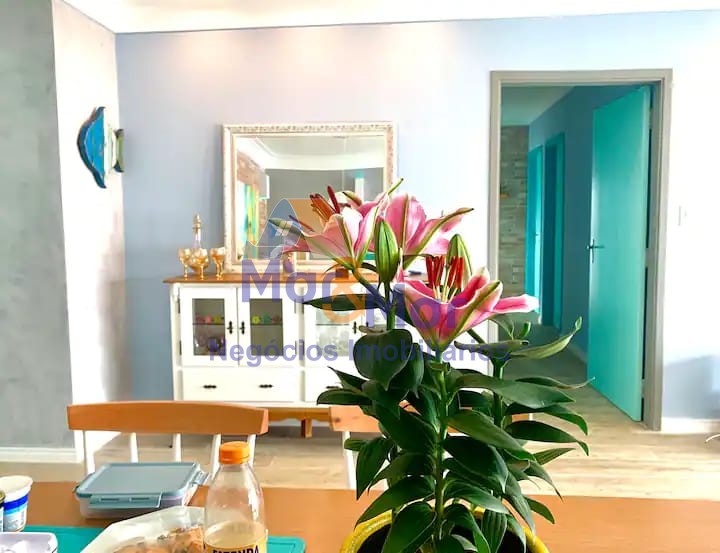 Apartamento Frente ao Mar nas Pitangueiras, Guarujá - SP