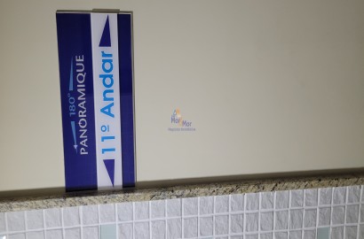Apartamento na Praia da Enseada, Guarujá - SP