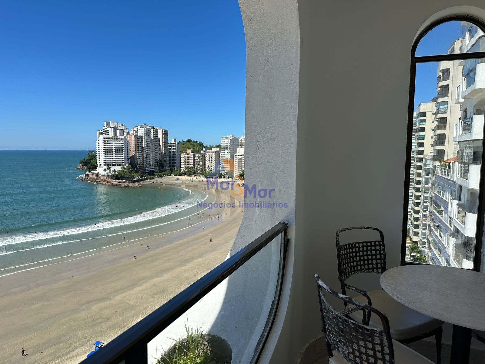 Apartamento Frente ao Mar, Praia Astúrias, Guarujá - SP