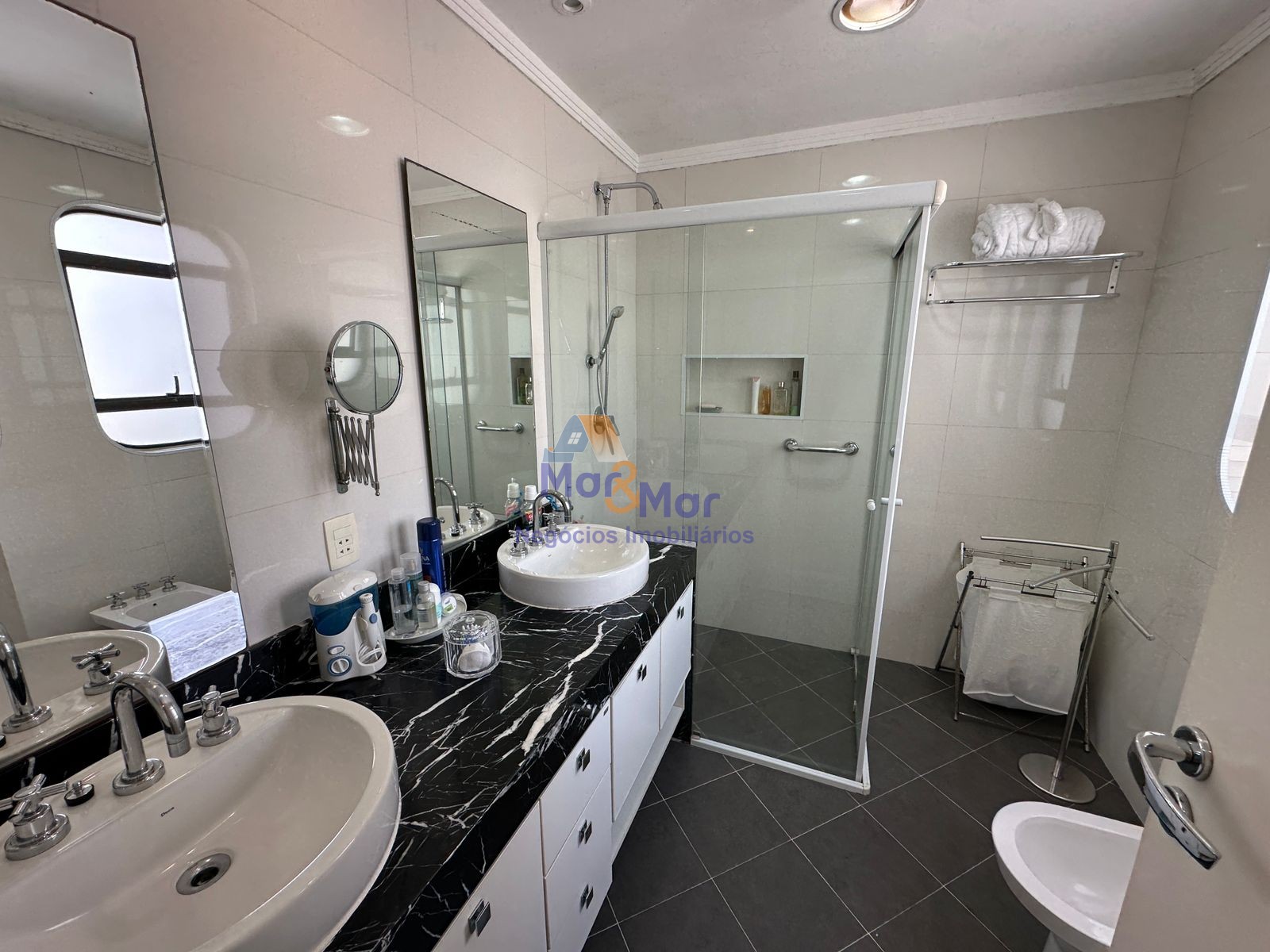 Apartamento Frente ao Mar, Praia Astúrias, Guarujá - SP