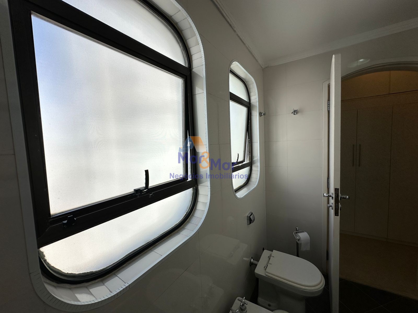 Apartamento Frente ao Mar, Praia Astúrias, Guarujá - SP
