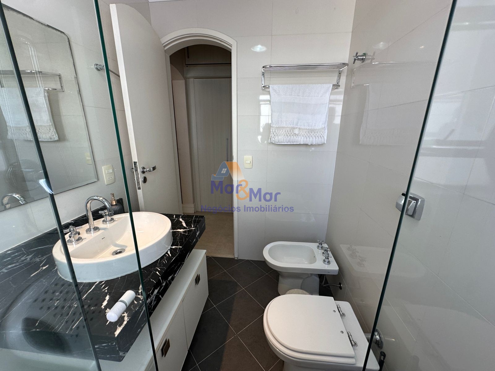 Apartamento Frente ao Mar, Praia Astúrias, Guarujá - SP