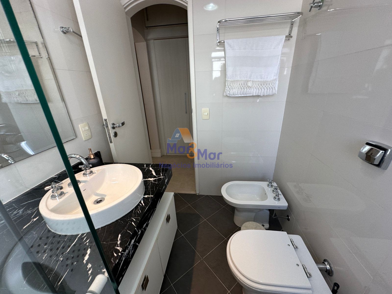 Apartamento Frente ao Mar, Praia Astúrias, Guarujá - SP