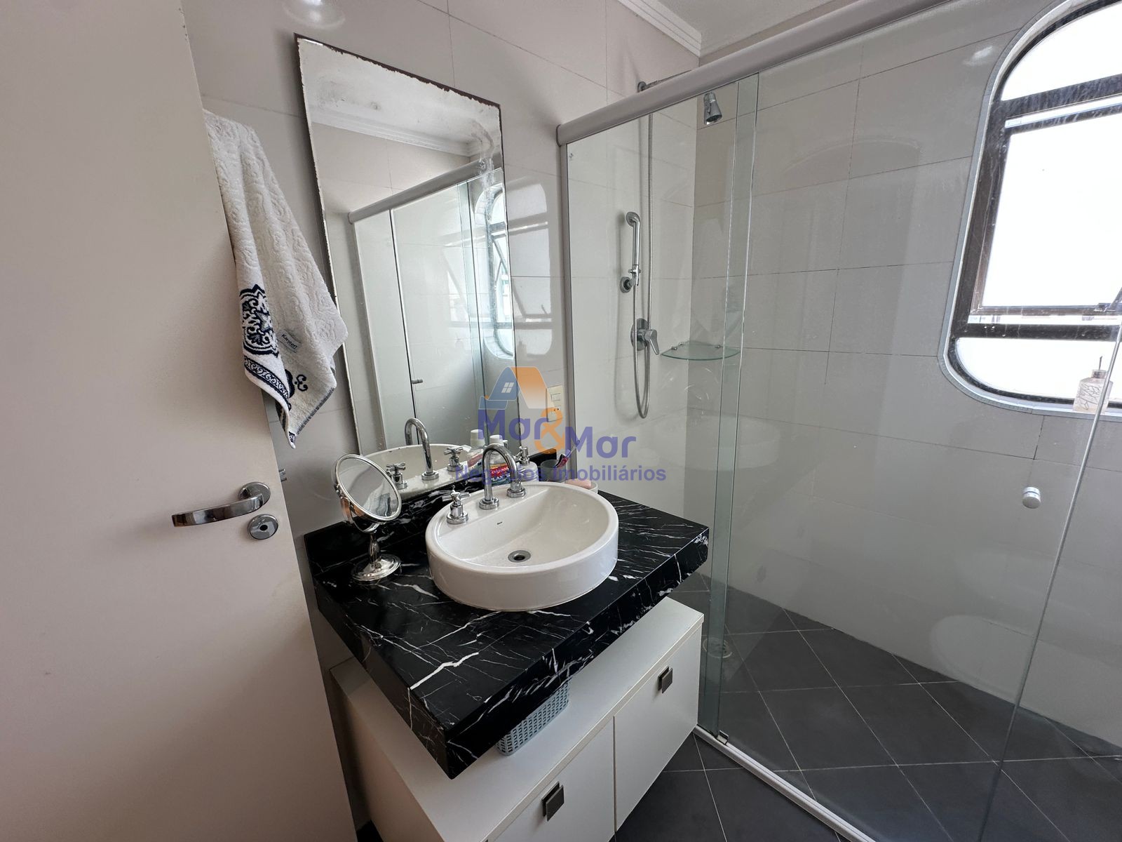 Apartamento Frente ao Mar, Praia Astúrias, Guarujá - SP