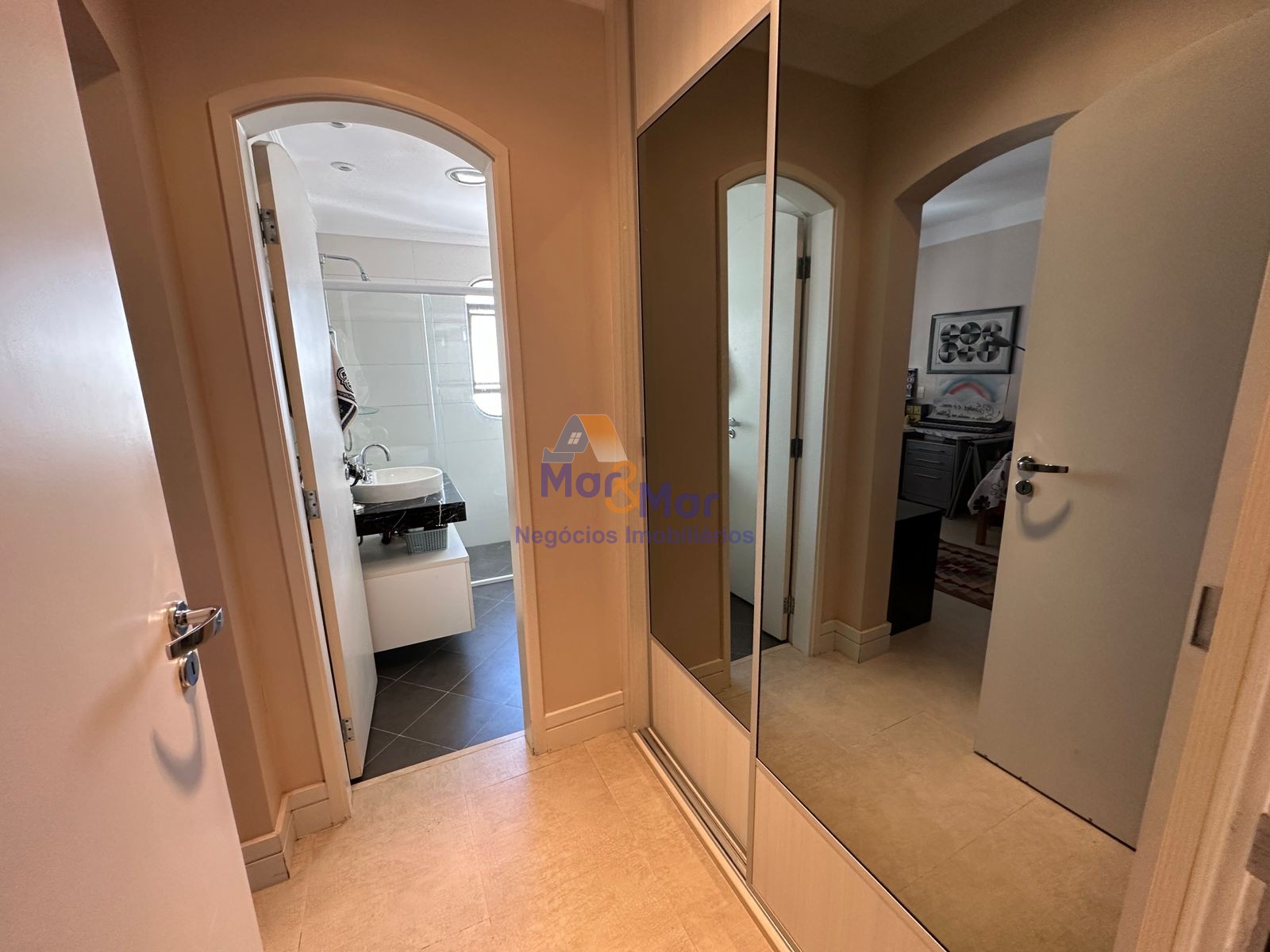 Apartamento Frente ao Mar, Praia Astúrias, Guarujá - SP