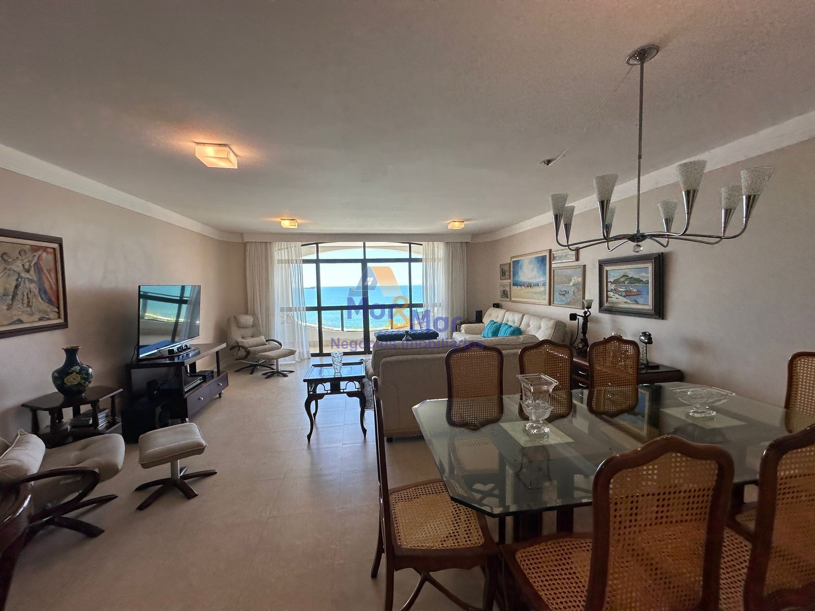 Apartamento Frente ao Mar, Praia Astúrias, Guarujá - SP