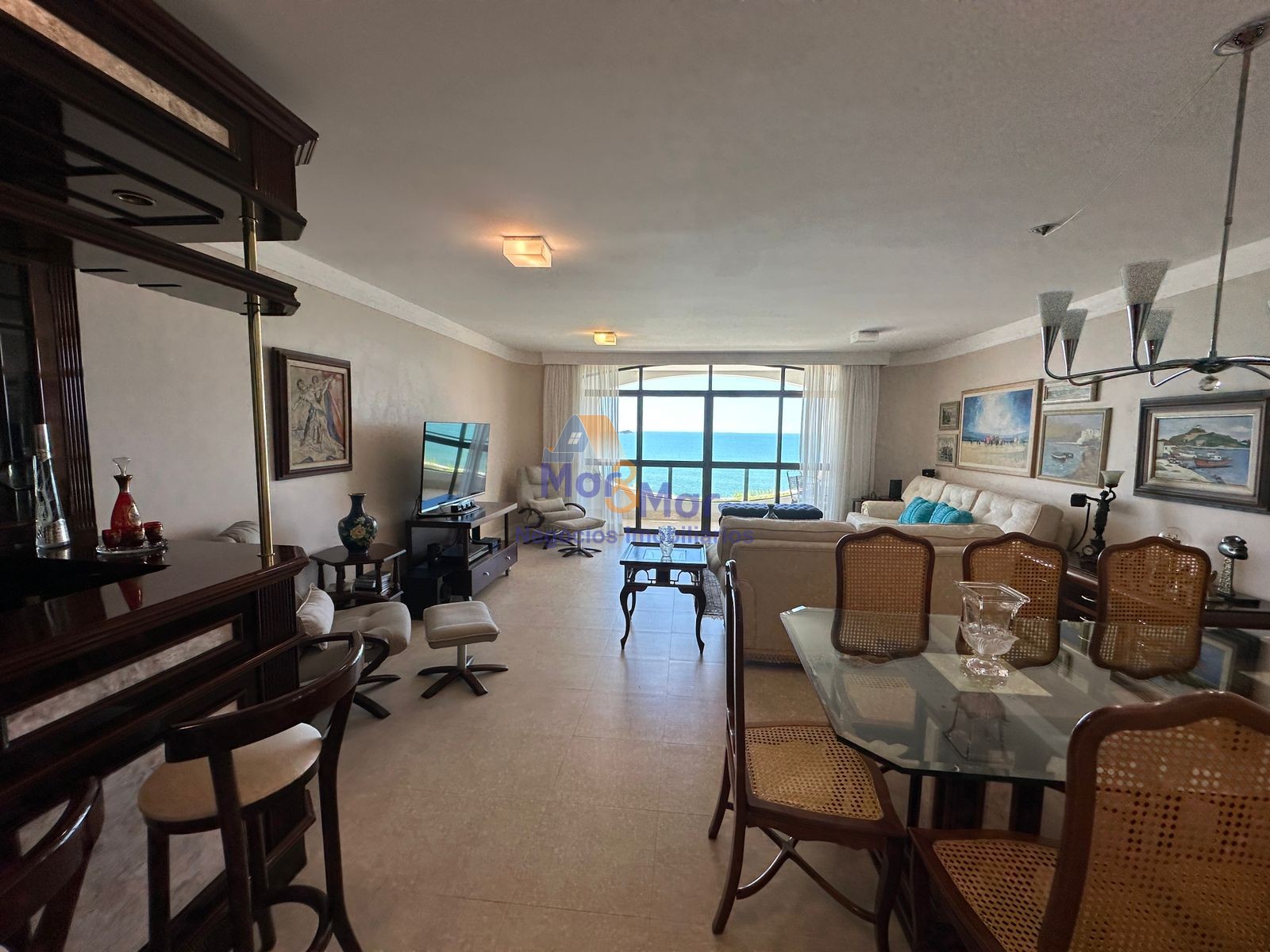 Apartamento Frente ao Mar, Praia Astúrias, Guarujá - SP