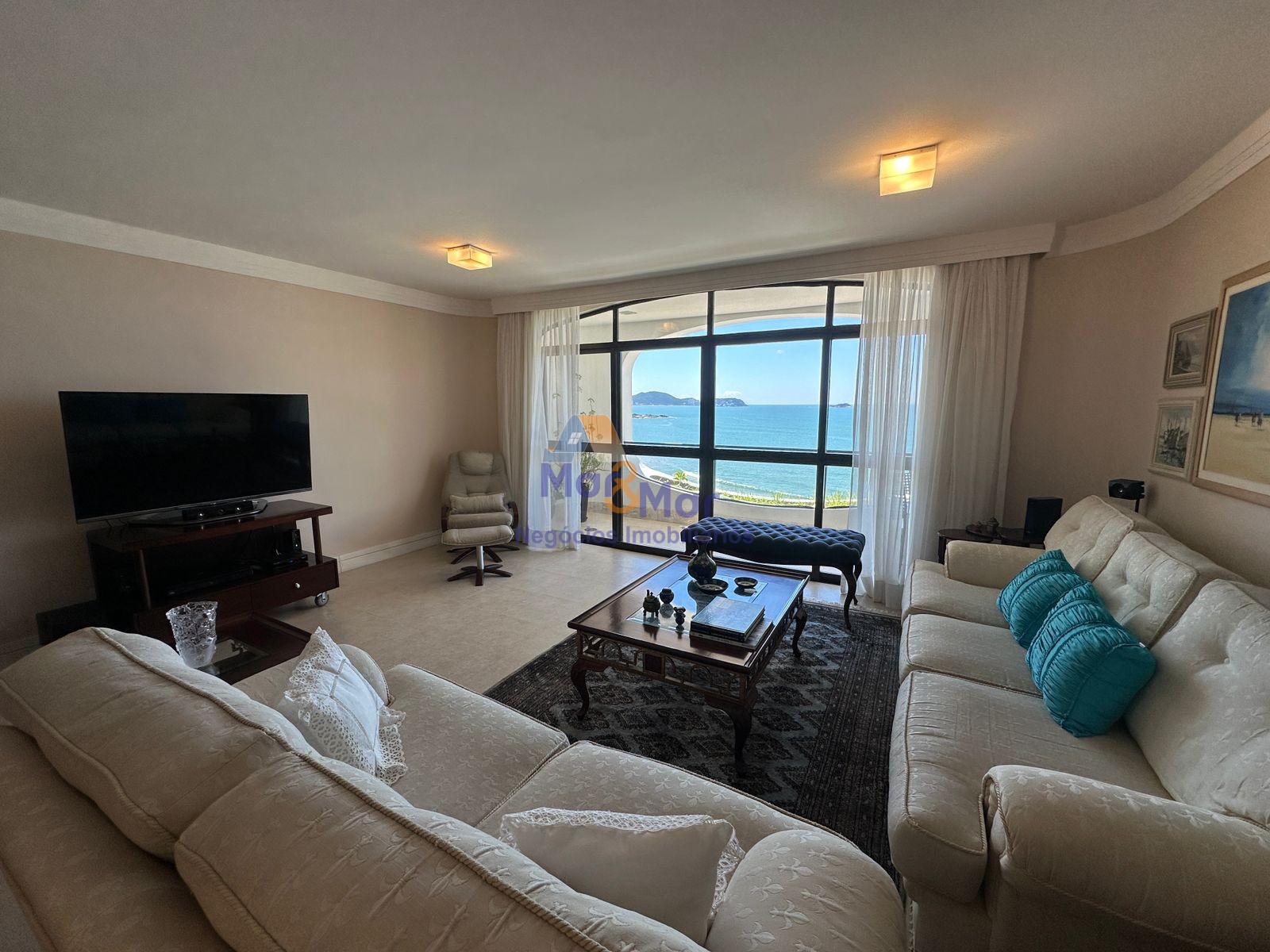 Apartamento Frente ao Mar, Praia Astúrias, Guarujá - SP