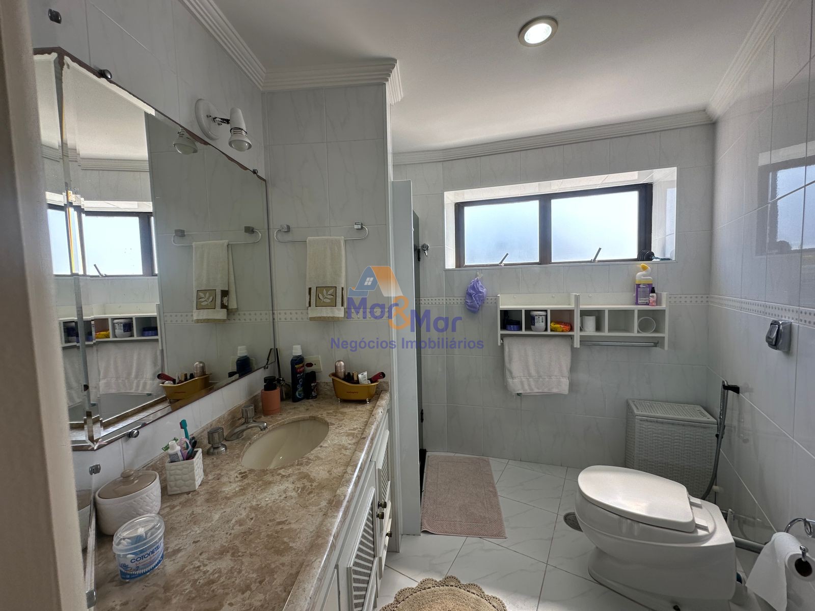 Apartamento Frente ao Mar Praia Astúrias, Guarujá - SP