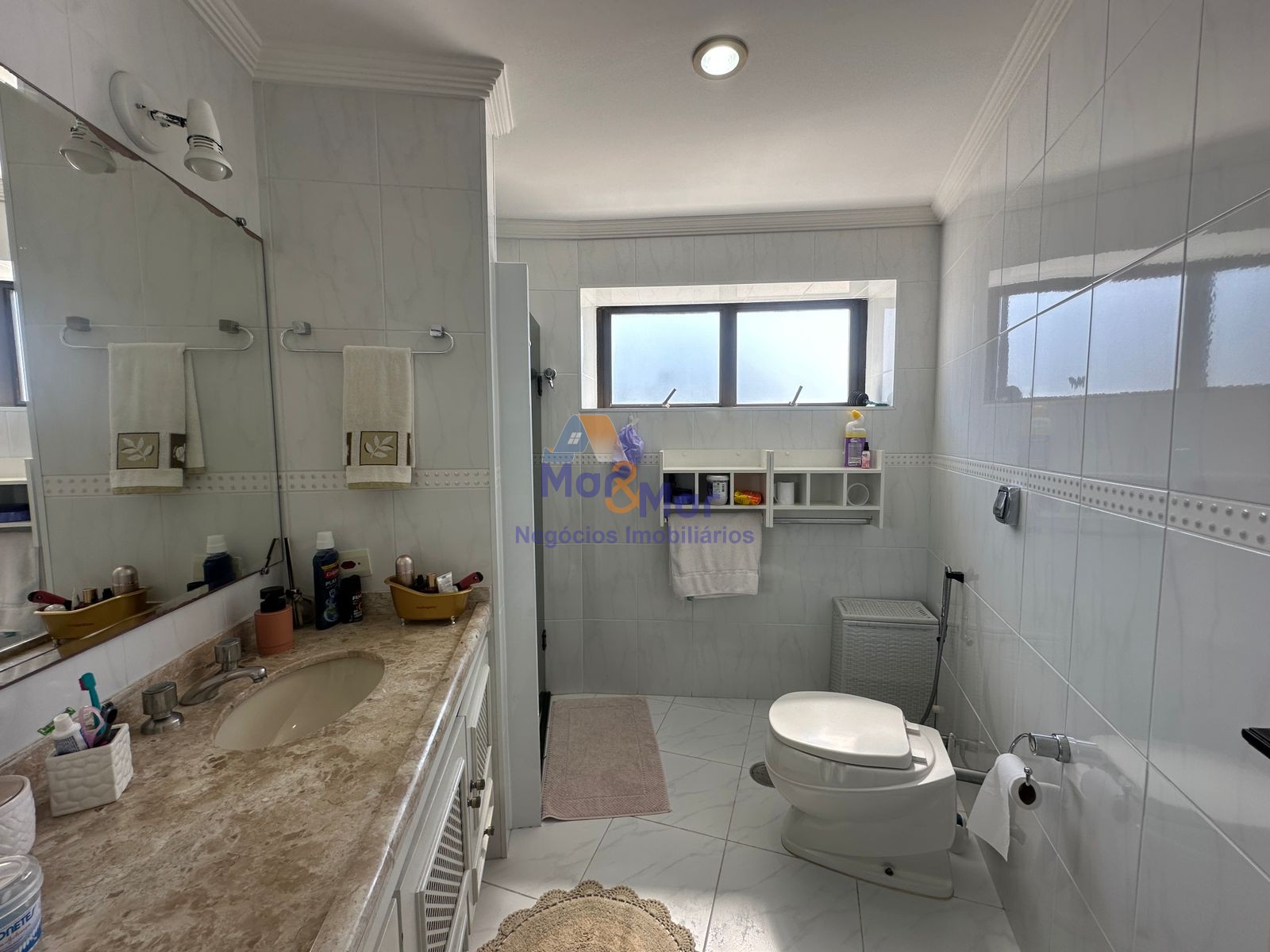 Apartamento Frente ao Mar Praia Astúrias, Guarujá - SP