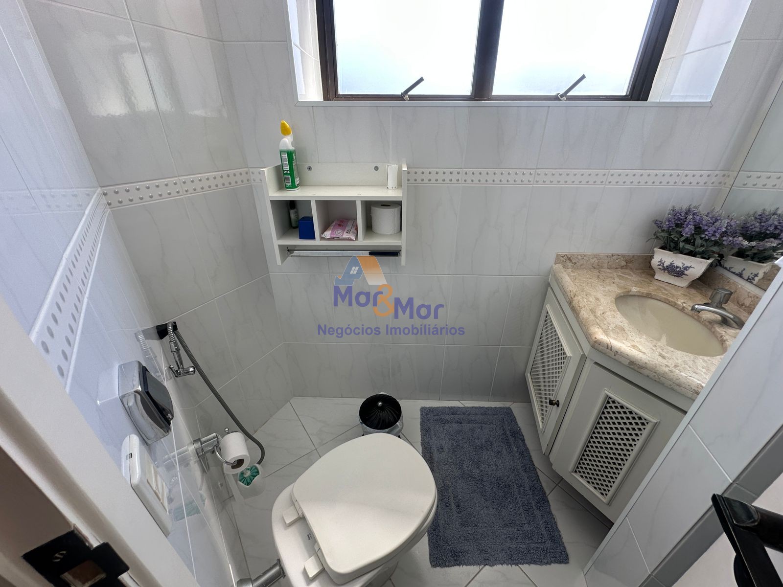 Apartamento Frente ao Mar Praia Astúrias, Guarujá - SP