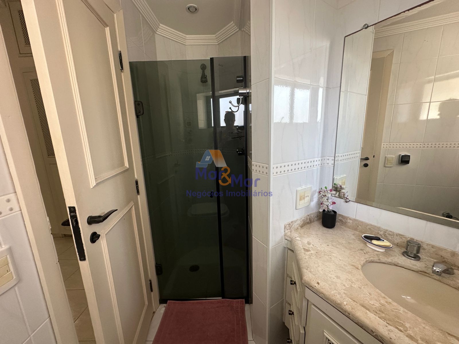 Apartamento Frente ao Mar Praia Astúrias, Guarujá - SP