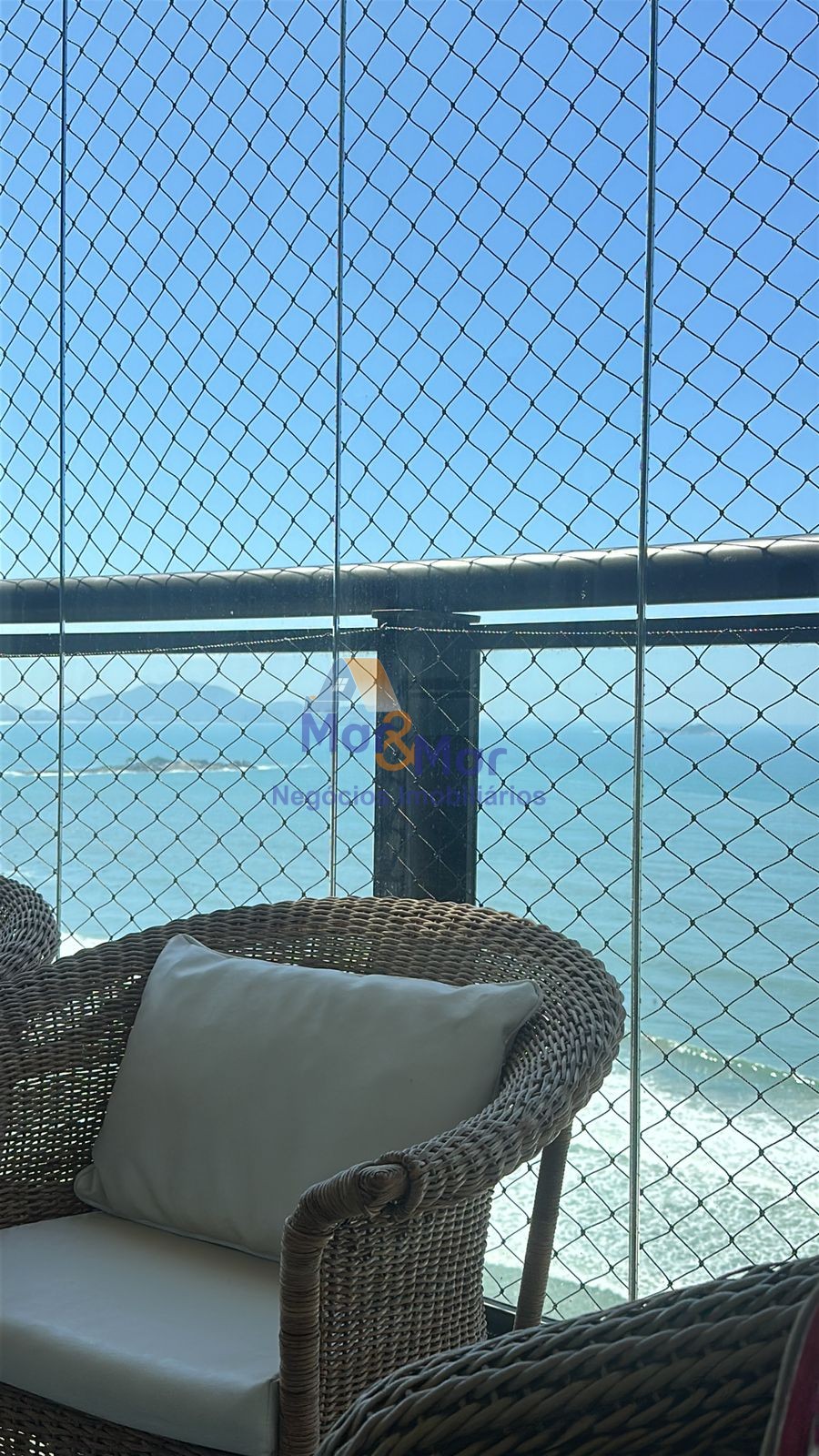 Apartamento Frente ao Mar Praia Astúrias, Guarujá - SP