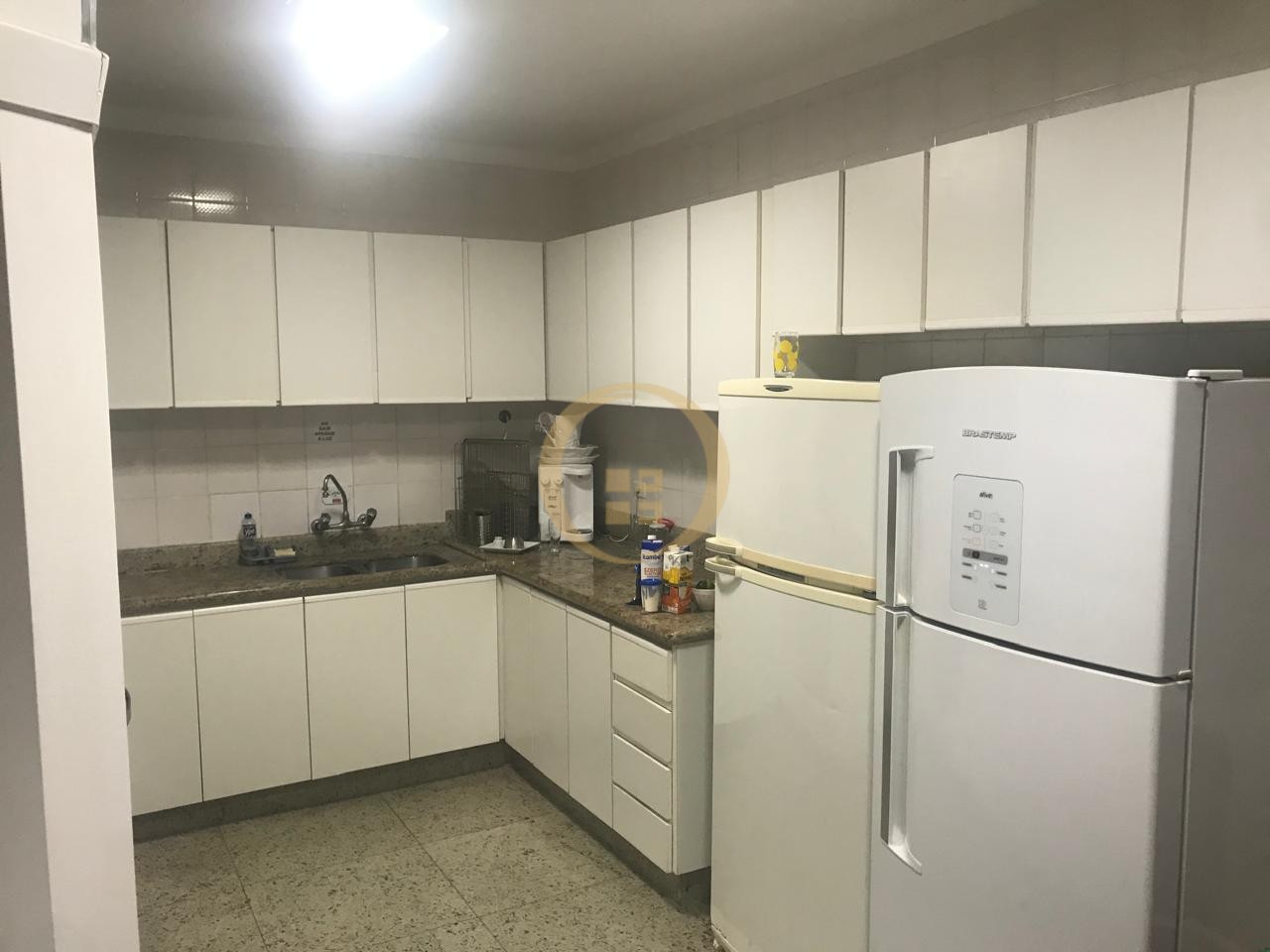 Apartamento-6-dormitorios-Guaiúba
