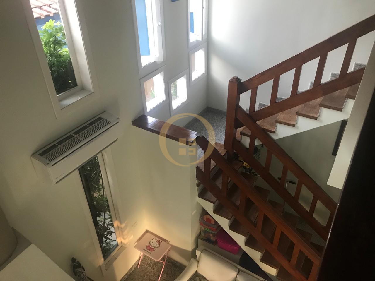 Apartamento-6-dormitorios-Guaiúba