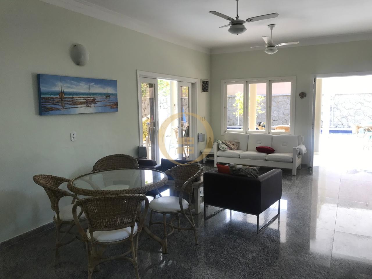Apartamento-6-dormitorios-Guaiúba