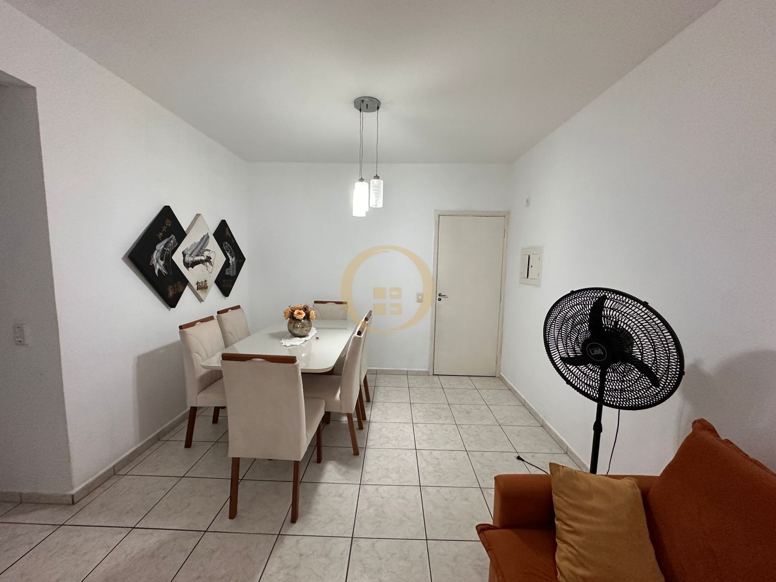 Apartamento na Praia da Enseada, Guarujá - SP