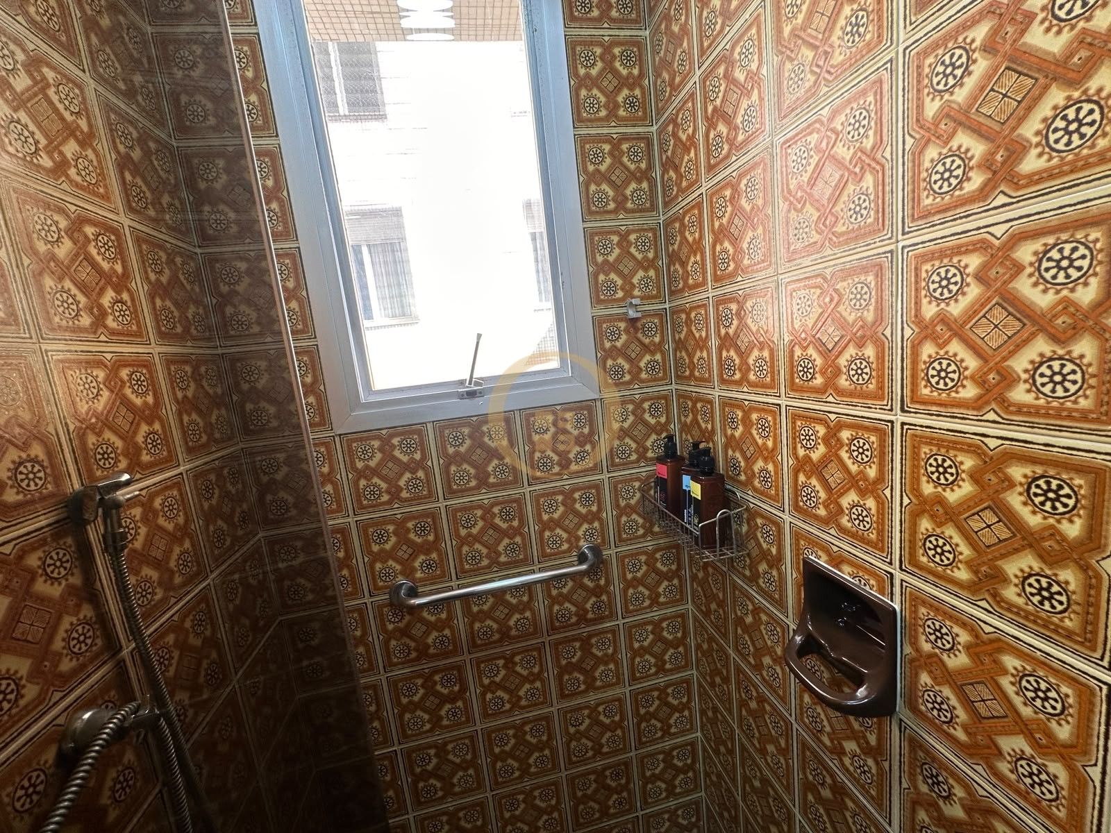 Apartamento Frente ao Mar nas Pitangueiras, Guarujá - SP