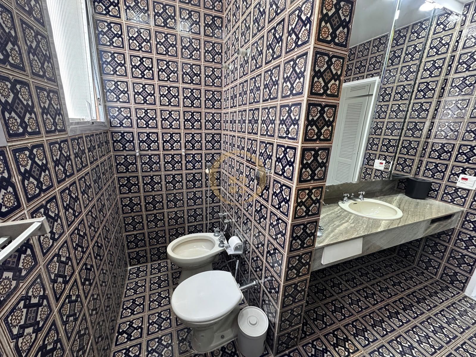 Apartamento Frente ao Mar nas Pitangueiras, Guarujá - SP