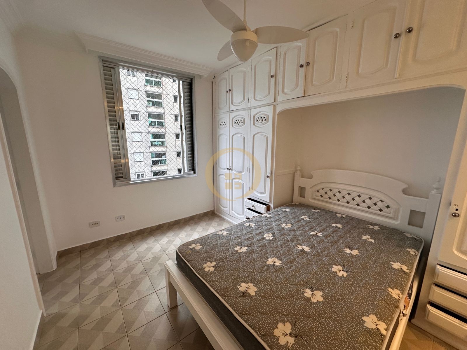 Apartamento-2-dormitorios-Pitangueiras
