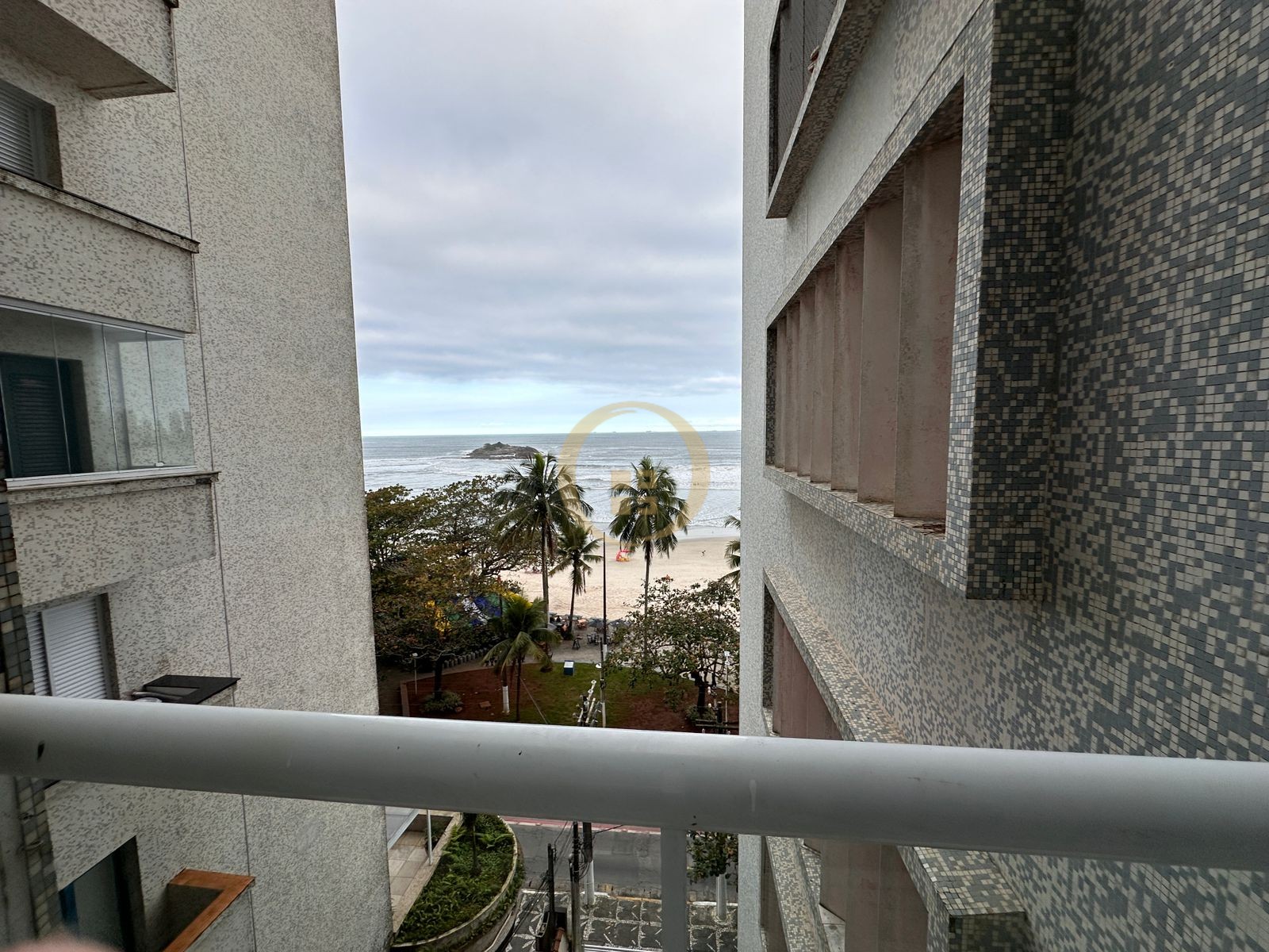 Apartamento-2-dormitorios-Pitangueiras