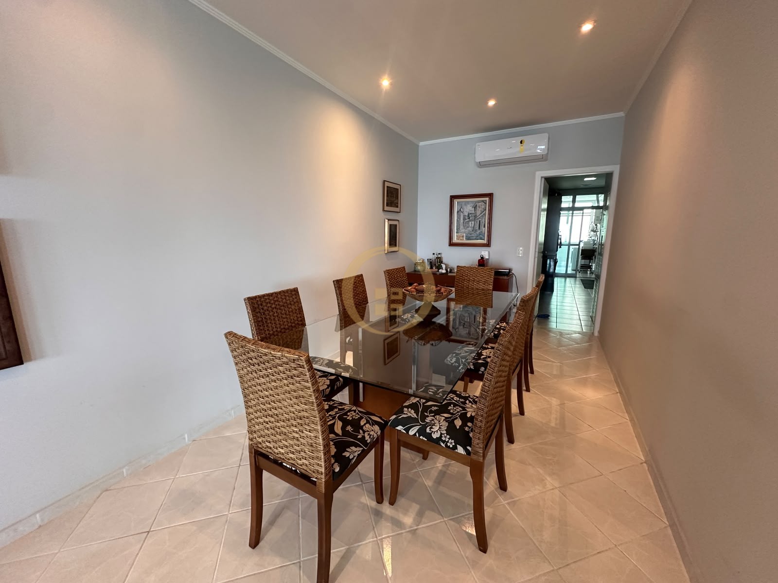 Apartamento-4-dormitorios-Pitangueiras