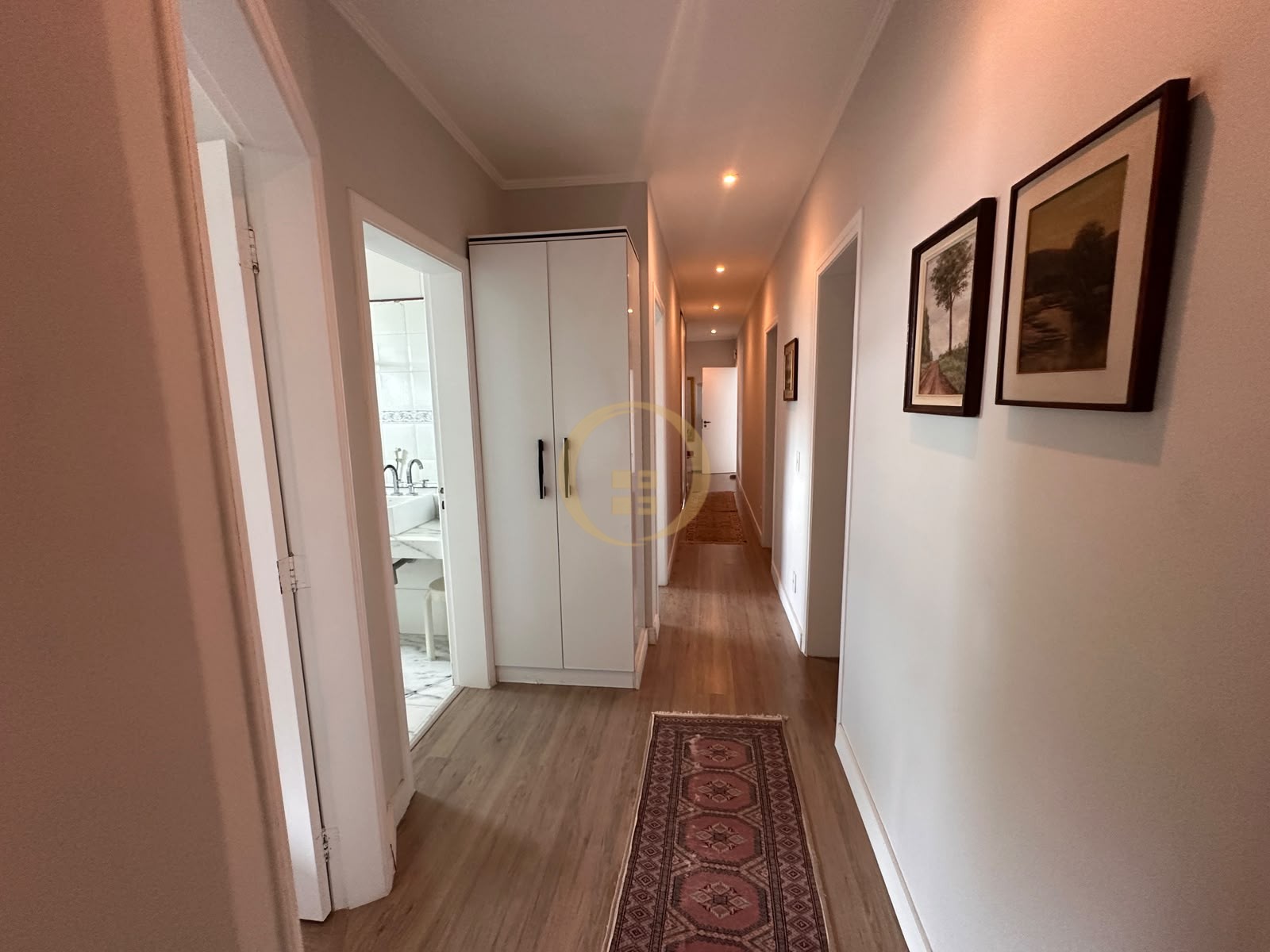 Apartamento-4-dormitorios-Pitangueiras