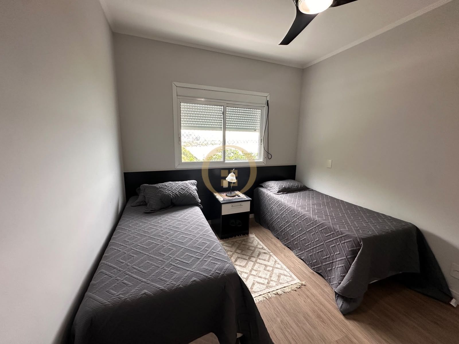 Apartamento-4-dormitorios-Pitangueiras