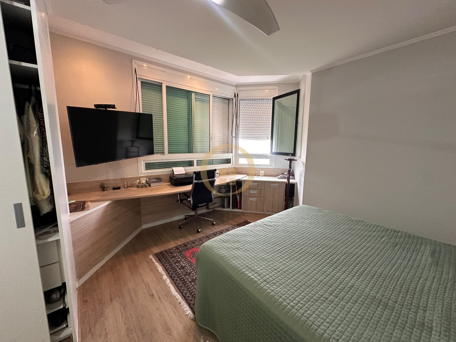 Apartamento-4-dormitorios-Pitangueiras