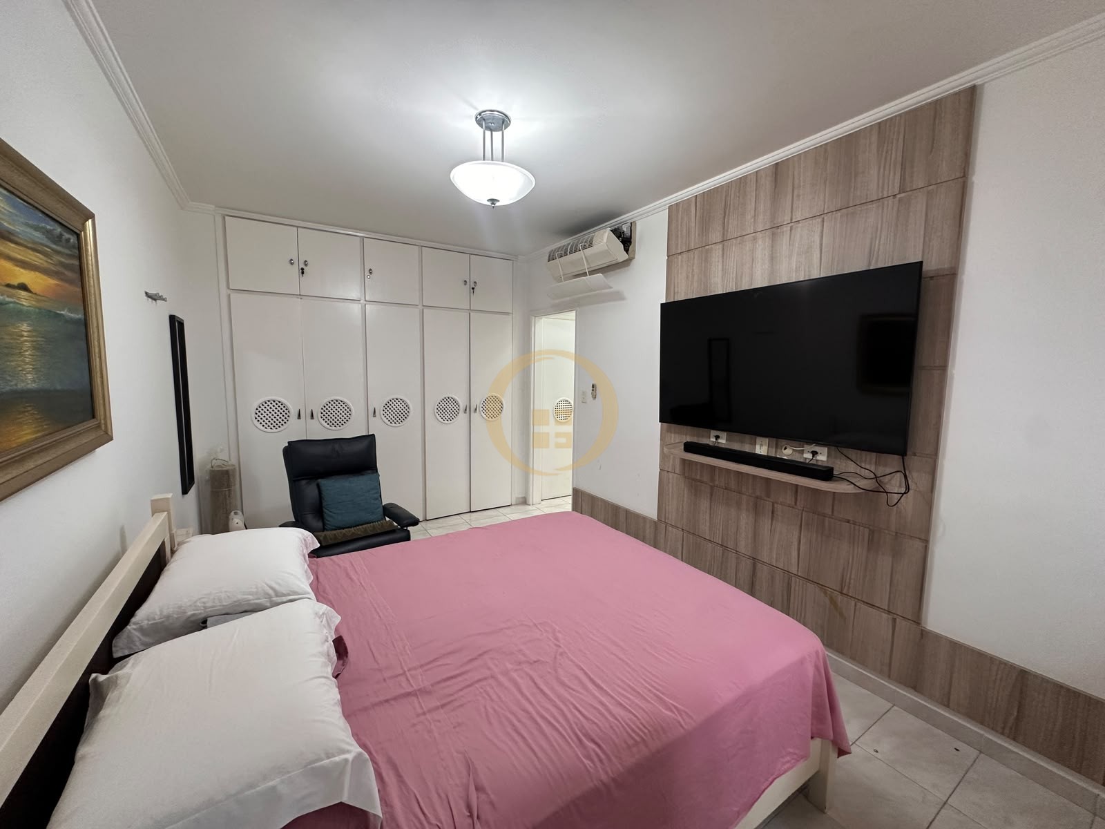 Apartamento-4-dormitorios-Pitangueiras