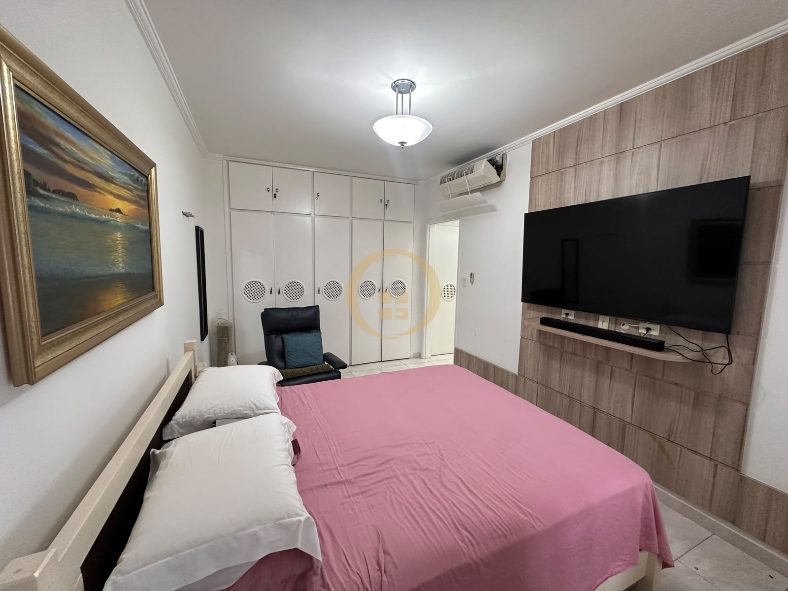 Apartamento-4-dormitorios-Pitangueiras