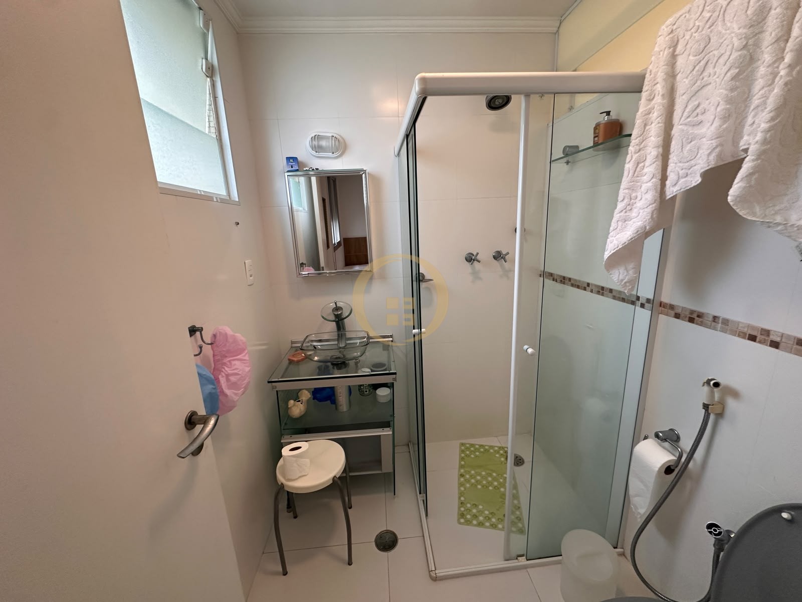 Apartamento-4-dormitorios-Pitangueiras