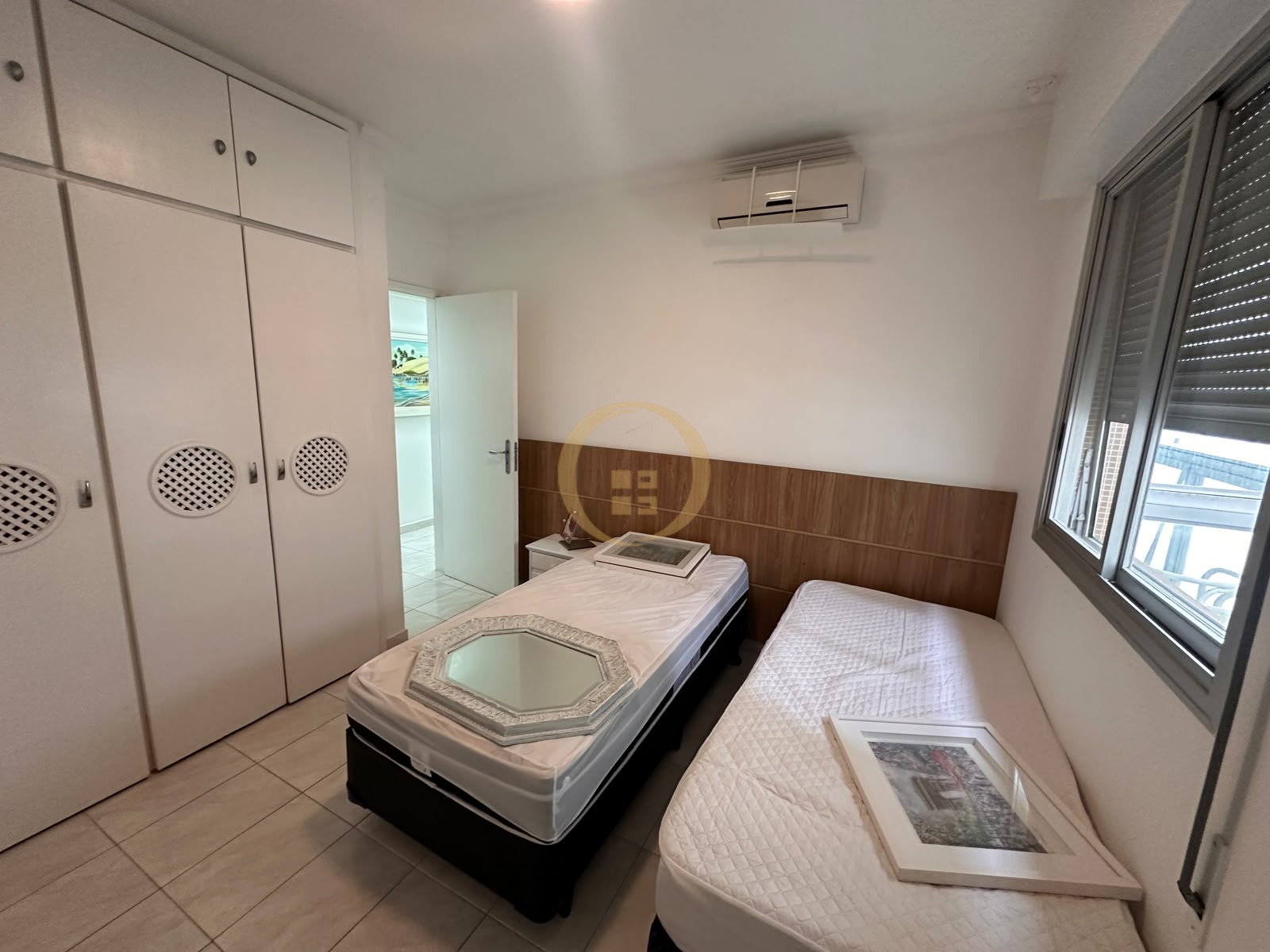 Apartamento-4-dormitorios-Pitangueiras